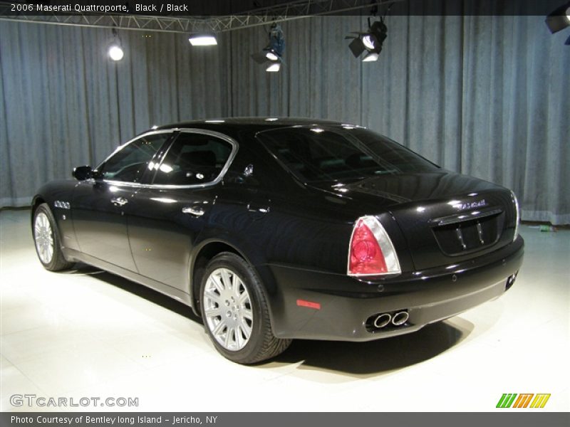 Black / Black 2006 Maserati Quattroporte