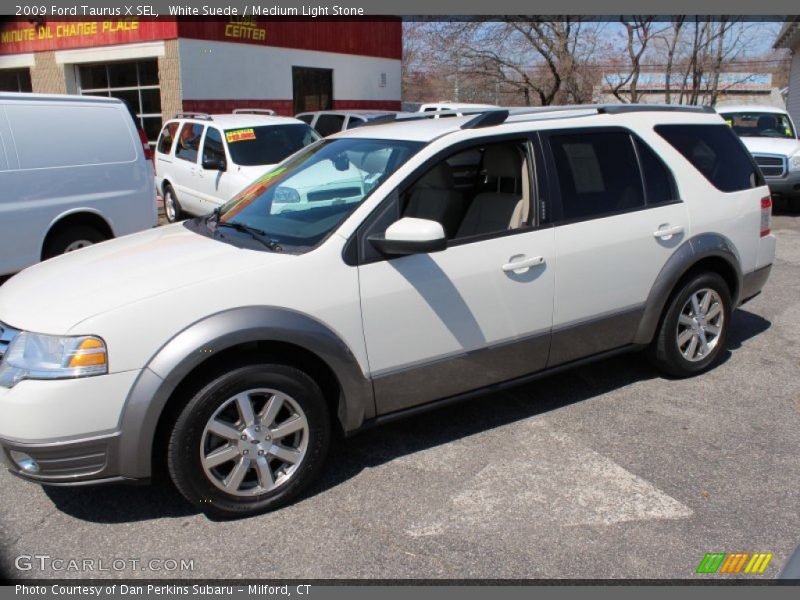 White Suede / Medium Light Stone 2009 Ford Taurus X SEL