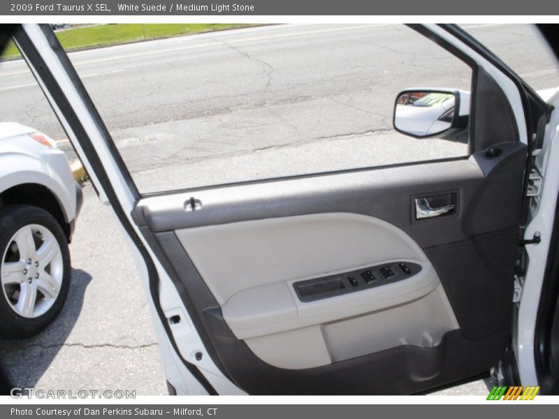 White Suede / Medium Light Stone 2009 Ford Taurus X SEL