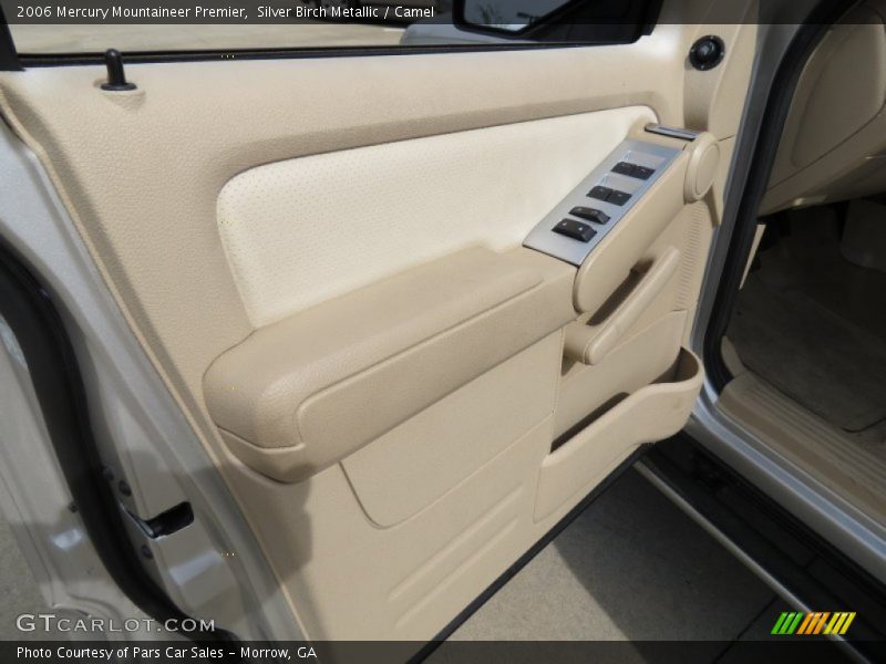 Door Panel of 2006 Mountaineer Premier