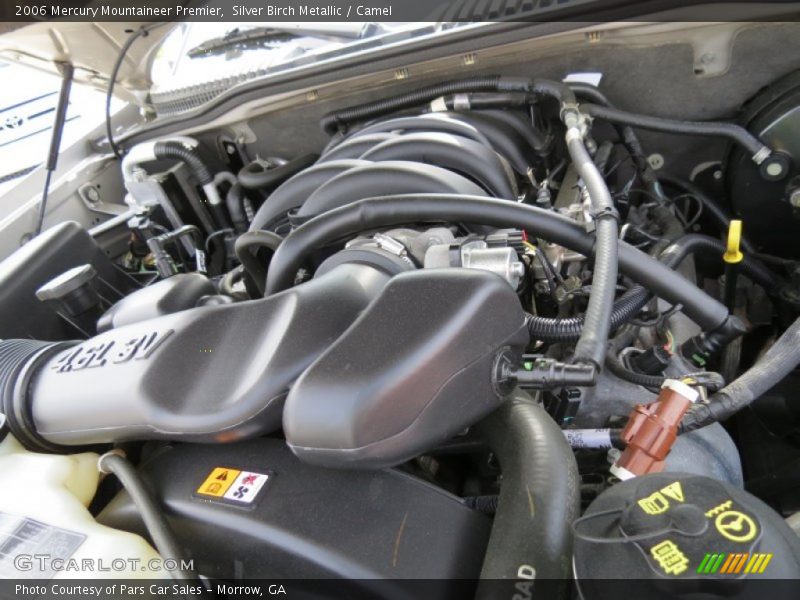 Silver Birch Metallic / Camel 2006 Mercury Mountaineer Premier