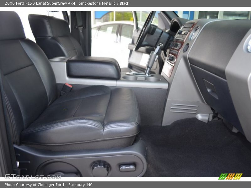 Smokestone Metallic / Black 2006 Ford F150 Lariat SuperCrew 4x4