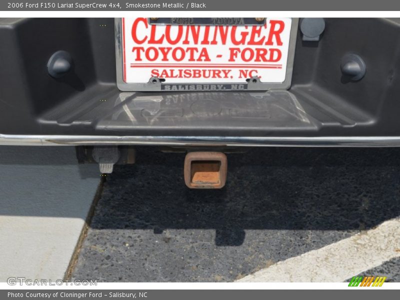 Smokestone Metallic / Black 2006 Ford F150 Lariat SuperCrew 4x4