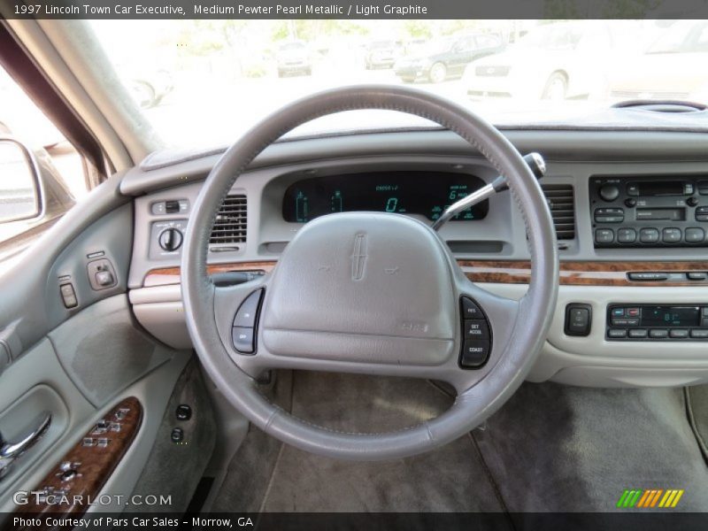  1997 Town Car Executive Steering Wheel