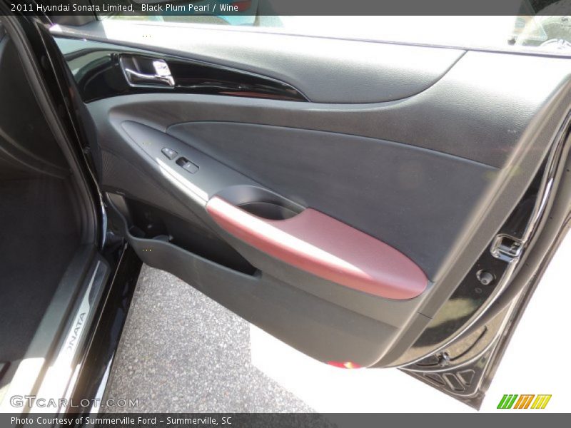 Black Plum Pearl / Wine 2011 Hyundai Sonata Limited