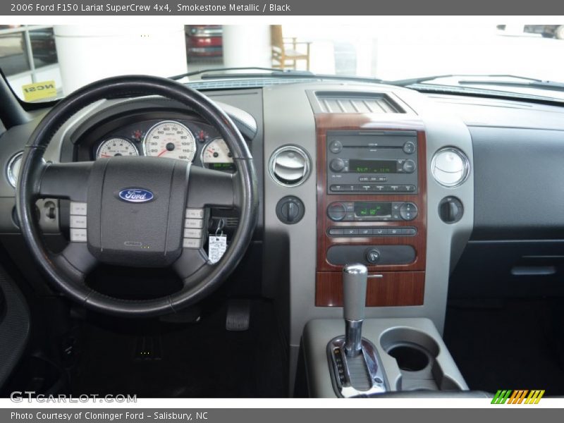 Smokestone Metallic / Black 2006 Ford F150 Lariat SuperCrew 4x4