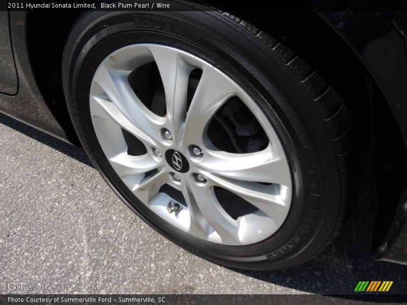 Black Plum Pearl / Wine 2011 Hyundai Sonata Limited