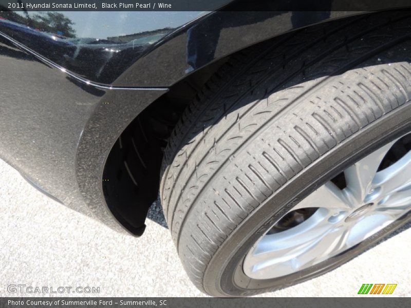 Black Plum Pearl / Wine 2011 Hyundai Sonata Limited