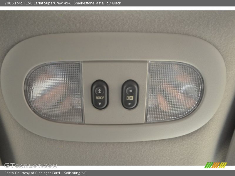 Smokestone Metallic / Black 2006 Ford F150 Lariat SuperCrew 4x4
