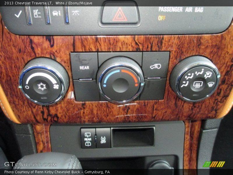 White / Ebony/Mojave 2013 Chevrolet Traverse LT