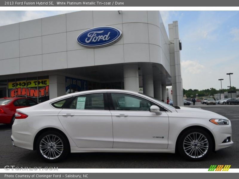 White Platinum Metallic Tri-coat / Dune 2013 Ford Fusion Hybrid SE