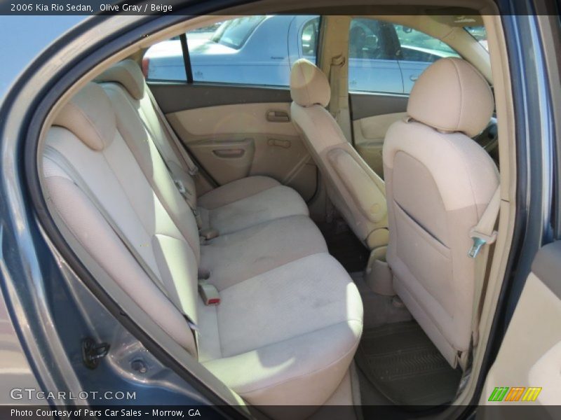 Rear Seat of 2006 Rio Sedan