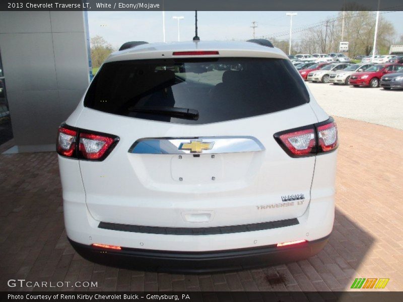 White / Ebony/Mojave 2013 Chevrolet Traverse LT