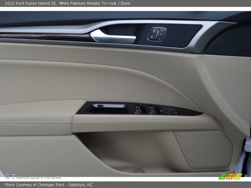 White Platinum Metallic Tri-coat / Dune 2013 Ford Fusion Hybrid SE