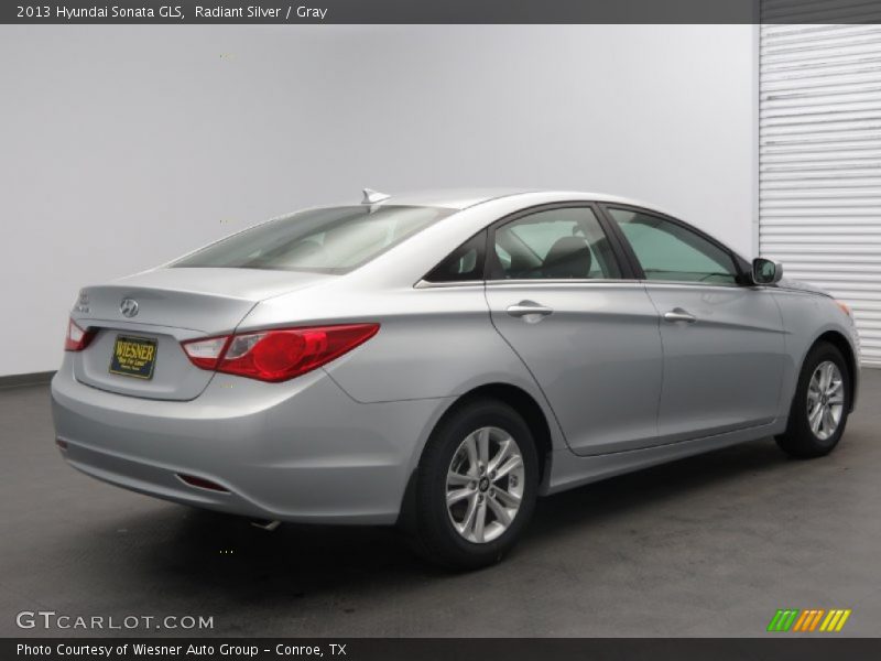 Radiant Silver / Gray 2013 Hyundai Sonata GLS