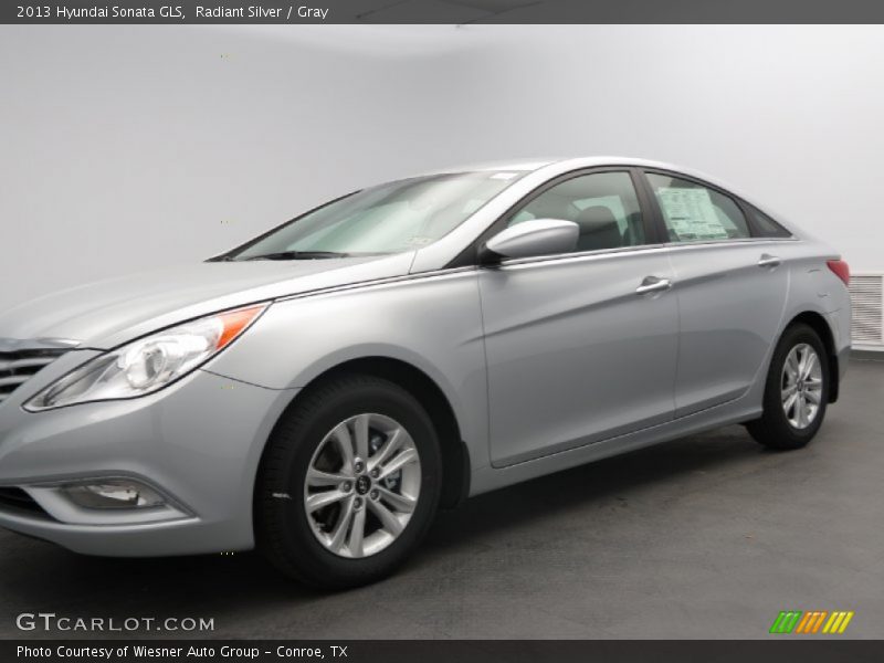 Radiant Silver / Gray 2013 Hyundai Sonata GLS
