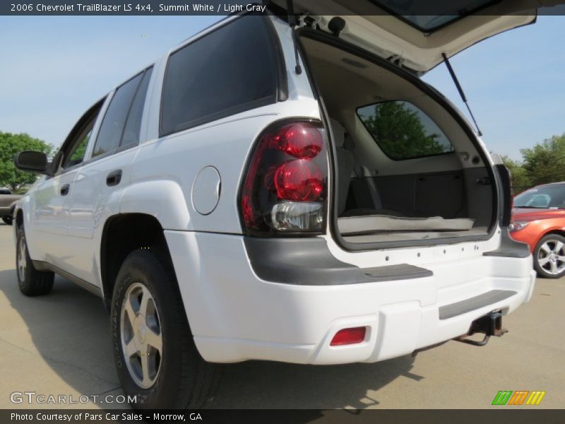 Summit White / Light Gray 2006 Chevrolet TrailBlazer LS 4x4