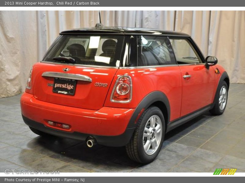 Chili Red / Carbon Black 2013 Mini Cooper Hardtop