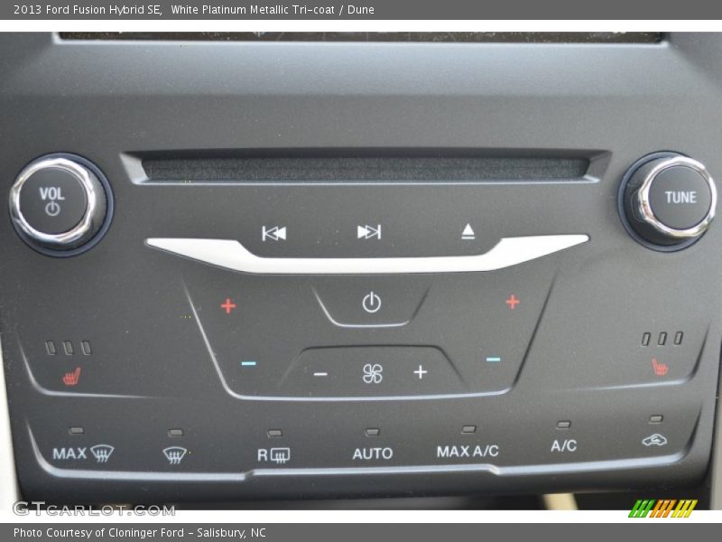 White Platinum Metallic Tri-coat / Dune 2013 Ford Fusion Hybrid SE