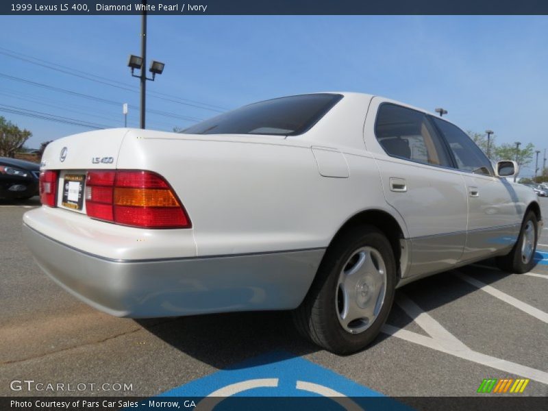 Diamond White Pearl / Ivory 1999 Lexus LS 400