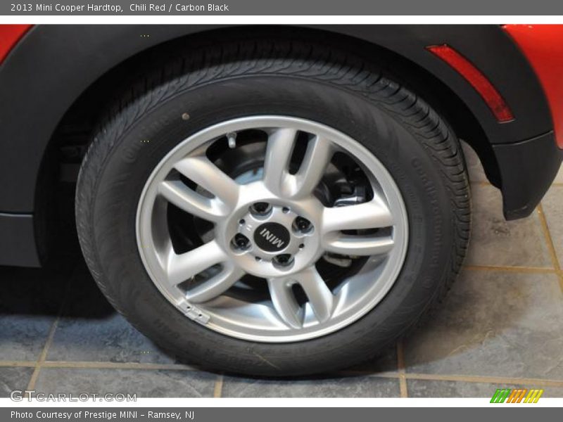 Chili Red / Carbon Black 2013 Mini Cooper Hardtop