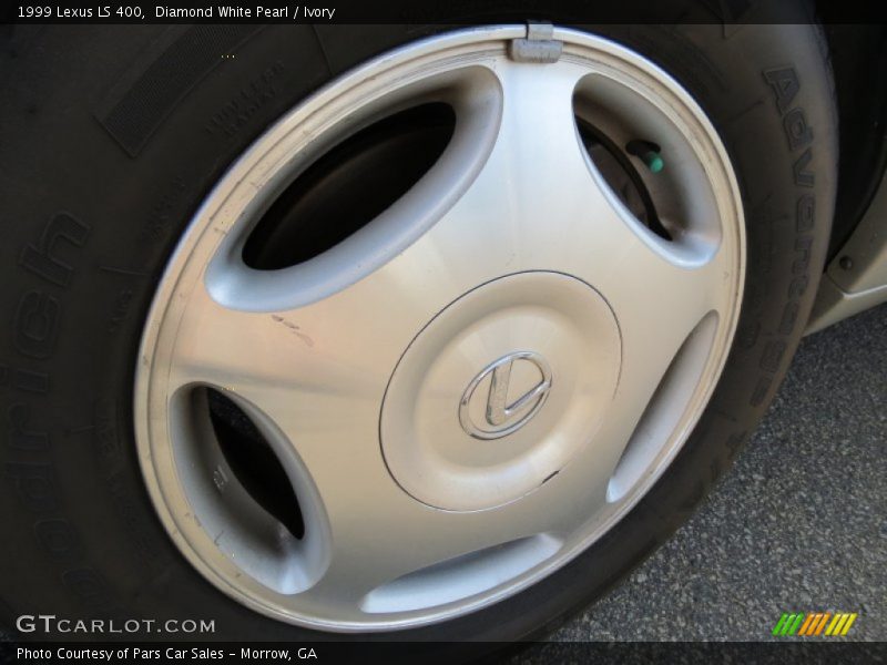  1999 LS 400 Wheel