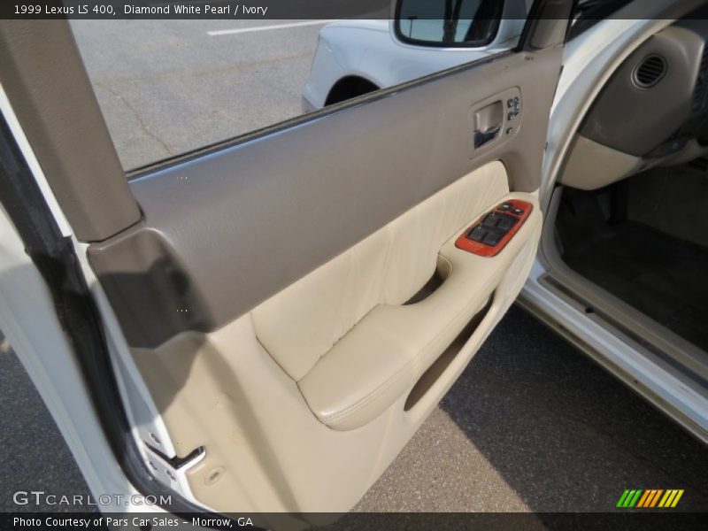 Diamond White Pearl / Ivory 1999 Lexus LS 400