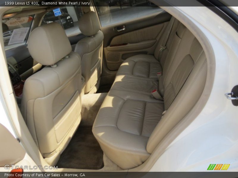 Rear Seat of 1999 LS 400
