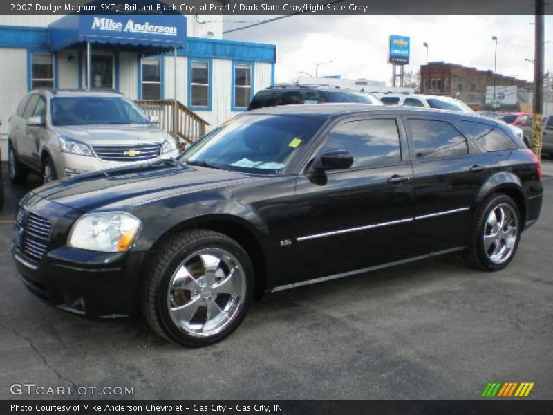 Brilliant Black Crystal Pearl / Dark Slate Gray/Light Slate Gray 2007 Dodge Magnum SXT