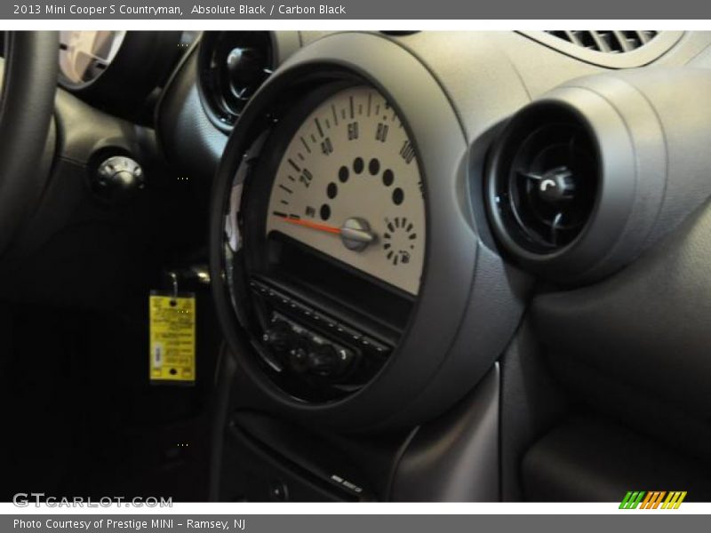 Absolute Black / Carbon Black 2013 Mini Cooper S Countryman