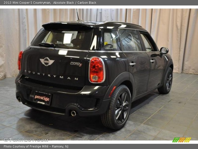 Absolute Black / Carbon Black 2013 Mini Cooper S Countryman