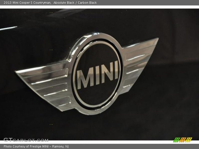 Absolute Black / Carbon Black 2013 Mini Cooper S Countryman