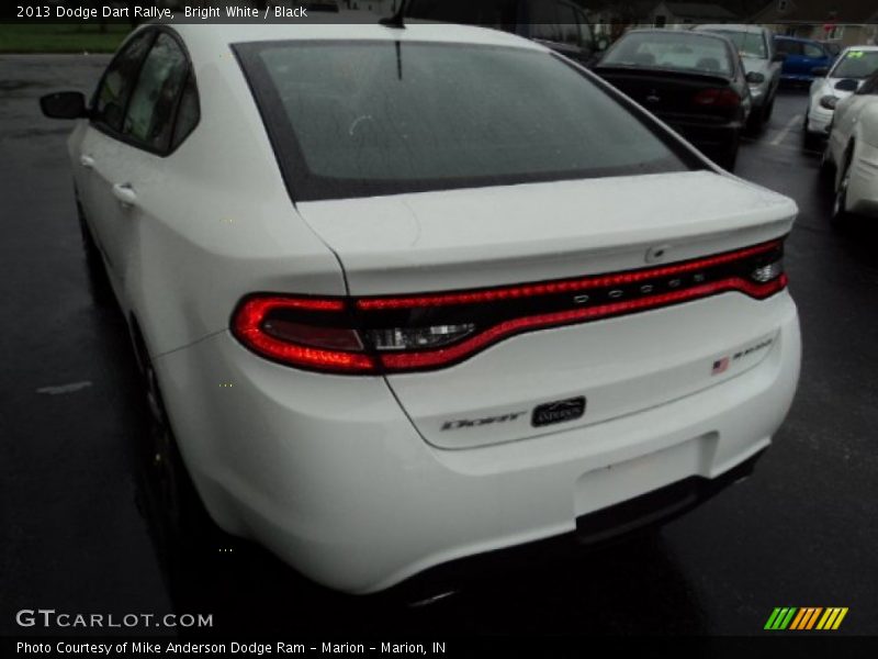 Bright White / Black 2013 Dodge Dart Rallye