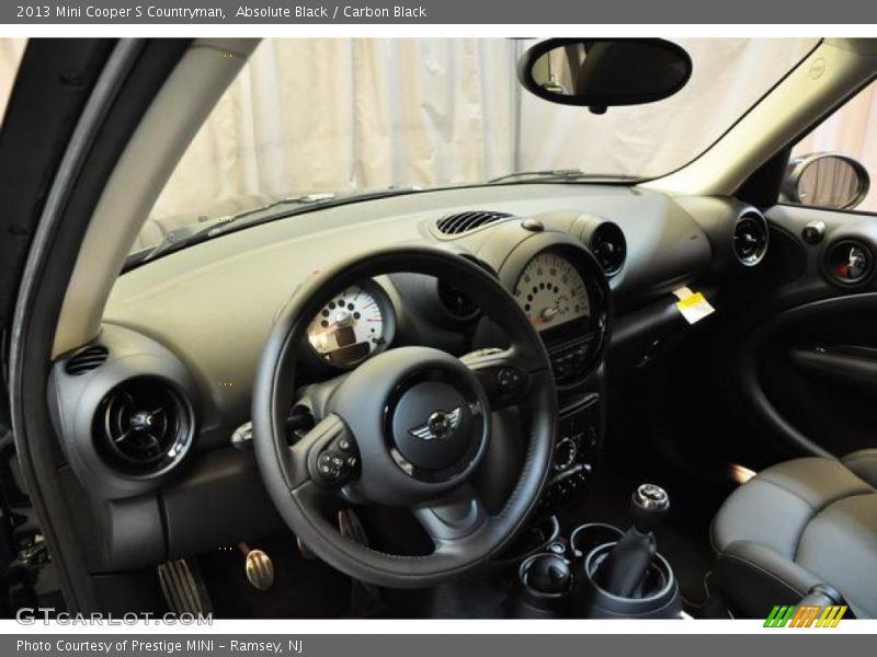 Absolute Black / Carbon Black 2013 Mini Cooper S Countryman