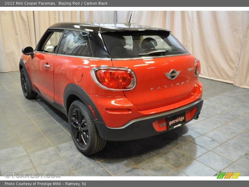 Blazing Red / Carbon Black 2013 Mini Cooper Paceman
