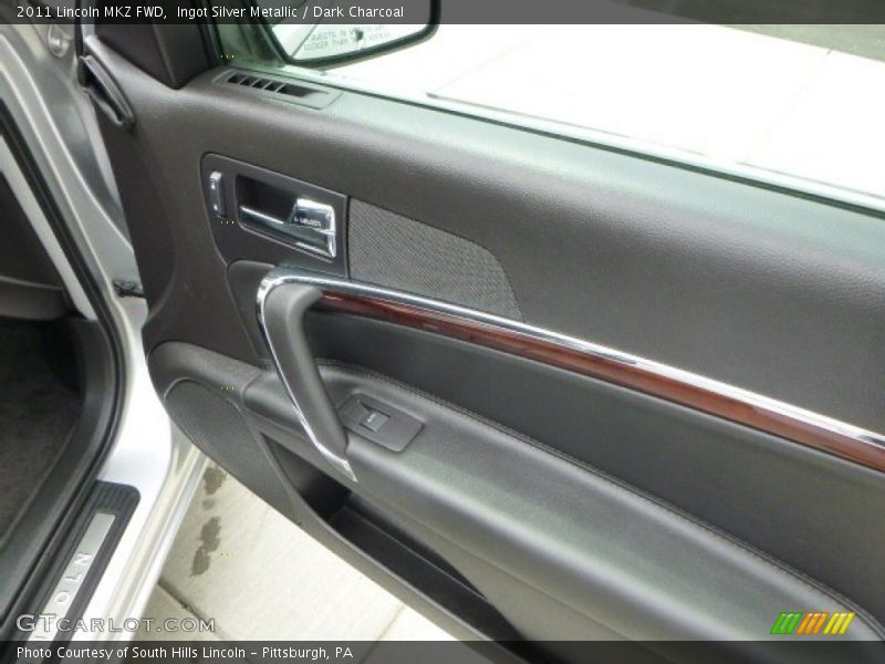 Ingot Silver Metallic / Dark Charcoal 2011 Lincoln MKZ FWD