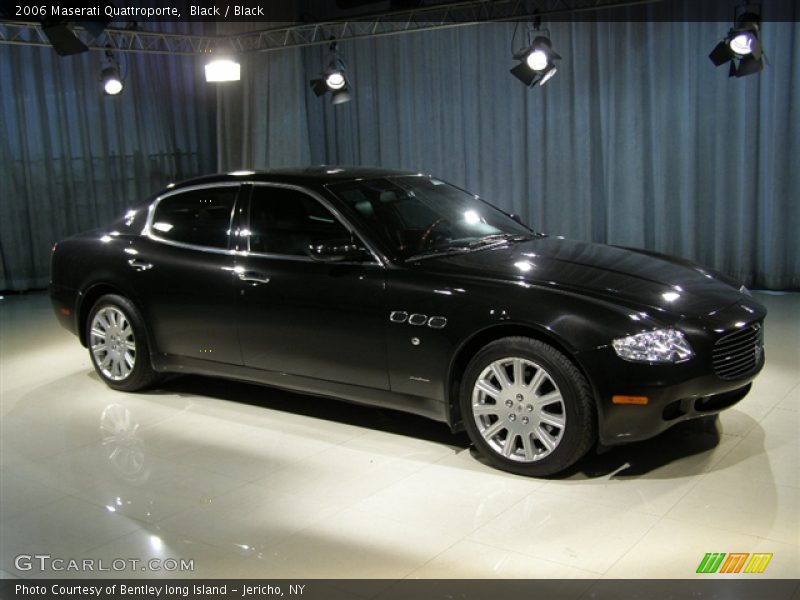 Black / Black 2006 Maserati Quattroporte