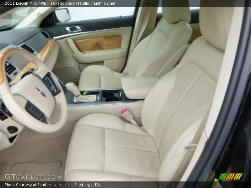 Front Seat of 2011 MKS AWD