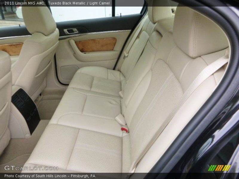 Tuxedo Black Metallic / Light Camel 2011 Lincoln MKS AWD