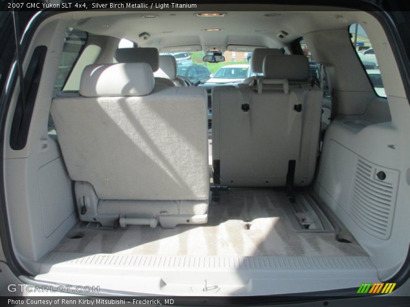 Silver Birch Metallic / Light Titanium 2007 GMC Yukon SLT 4x4