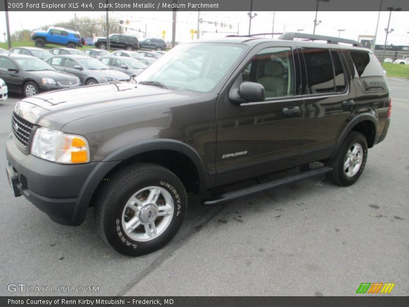 Dark Stone Metallic / Medium Parchment 2005 Ford Explorer XLS 4x4