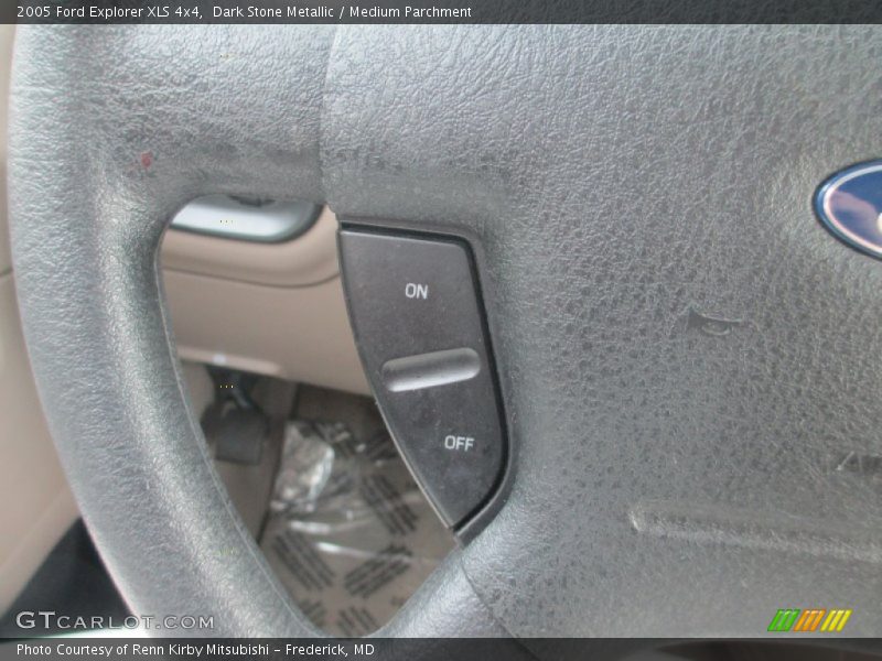 Dark Stone Metallic / Medium Parchment 2005 Ford Explorer XLS 4x4
