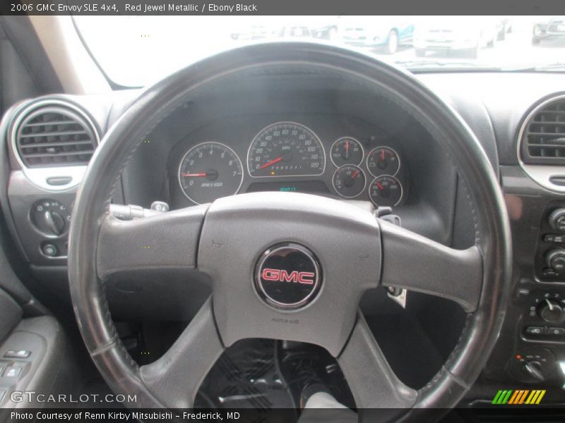  2006 Envoy SLE 4x4 Steering Wheel