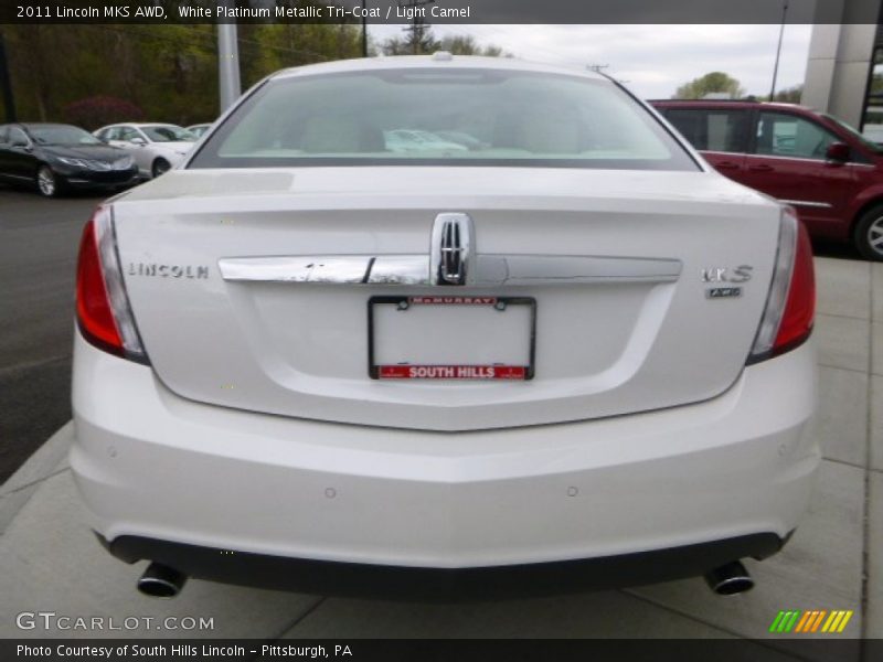 White Platinum Metallic Tri-Coat / Light Camel 2011 Lincoln MKS AWD