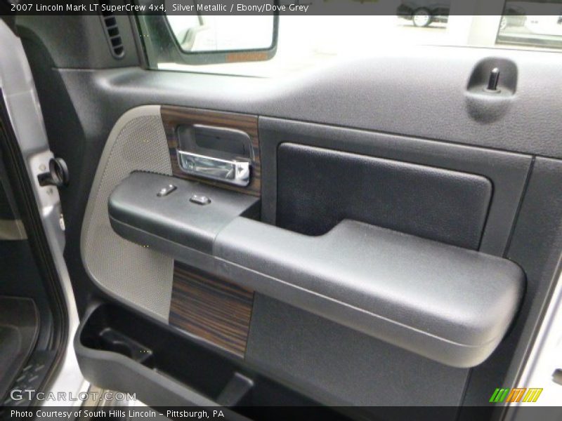 Door Panel of 2007 Mark LT SuperCrew 4x4