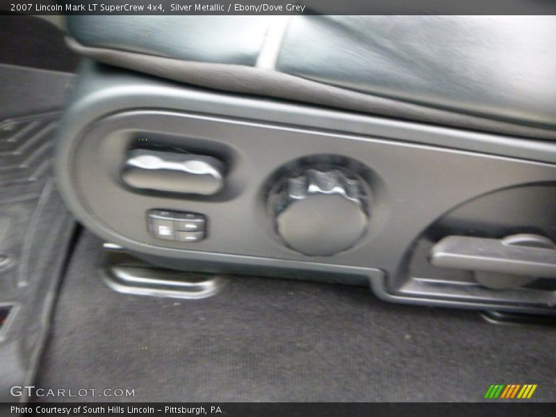 Silver Metallic / Ebony/Dove Grey 2007 Lincoln Mark LT SuperCrew 4x4