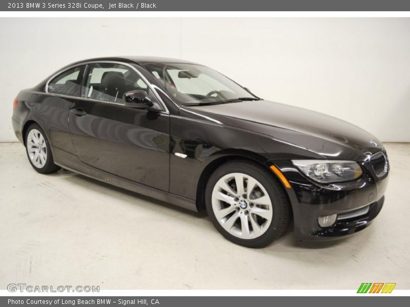 Front 3/4 View of 2013 3 Series 328i Coupe