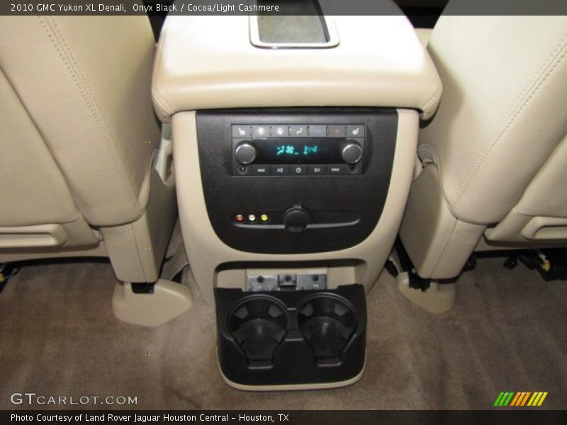 Onyx Black / Cocoa/Light Cashmere 2010 GMC Yukon XL Denali