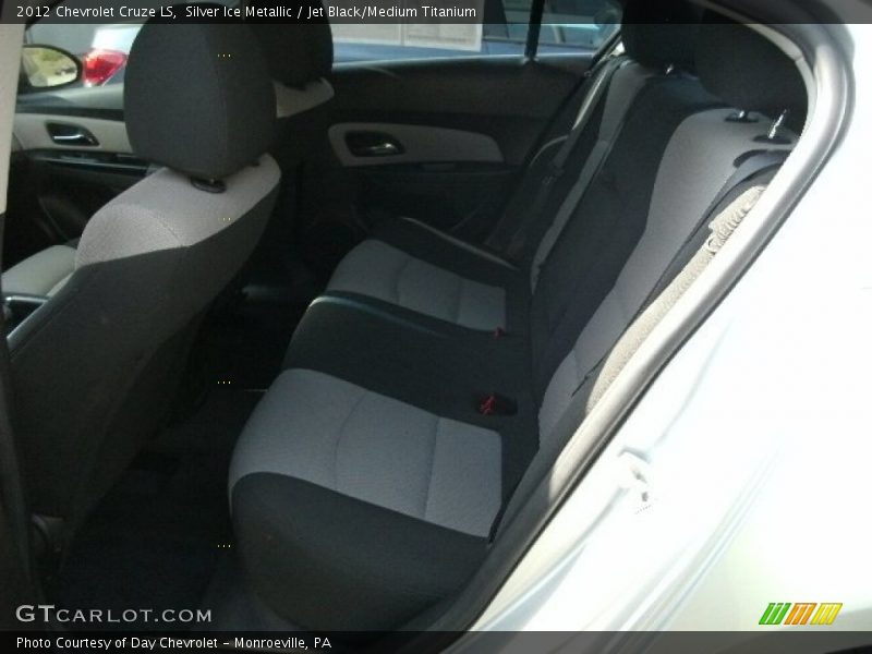 Silver Ice Metallic / Jet Black/Medium Titanium 2012 Chevrolet Cruze LS
