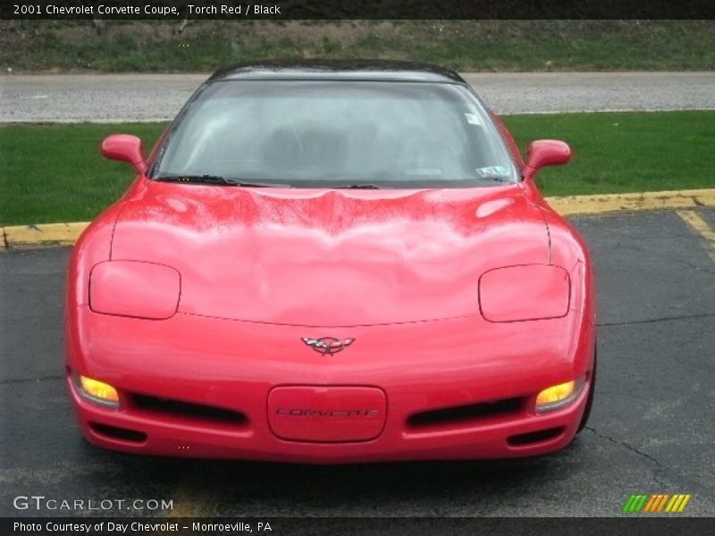 Torch Red / Black 2001 Chevrolet Corvette Coupe